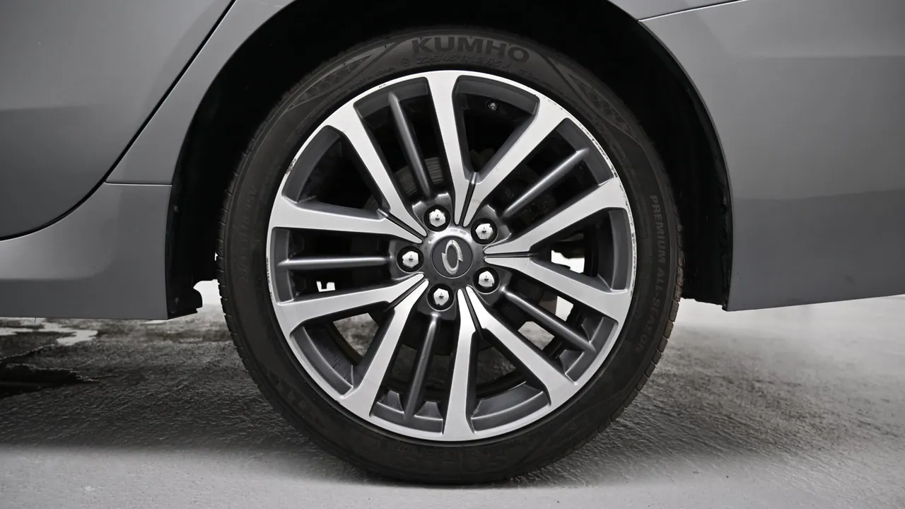 Renault Samsung SM7 — miniaturë 5