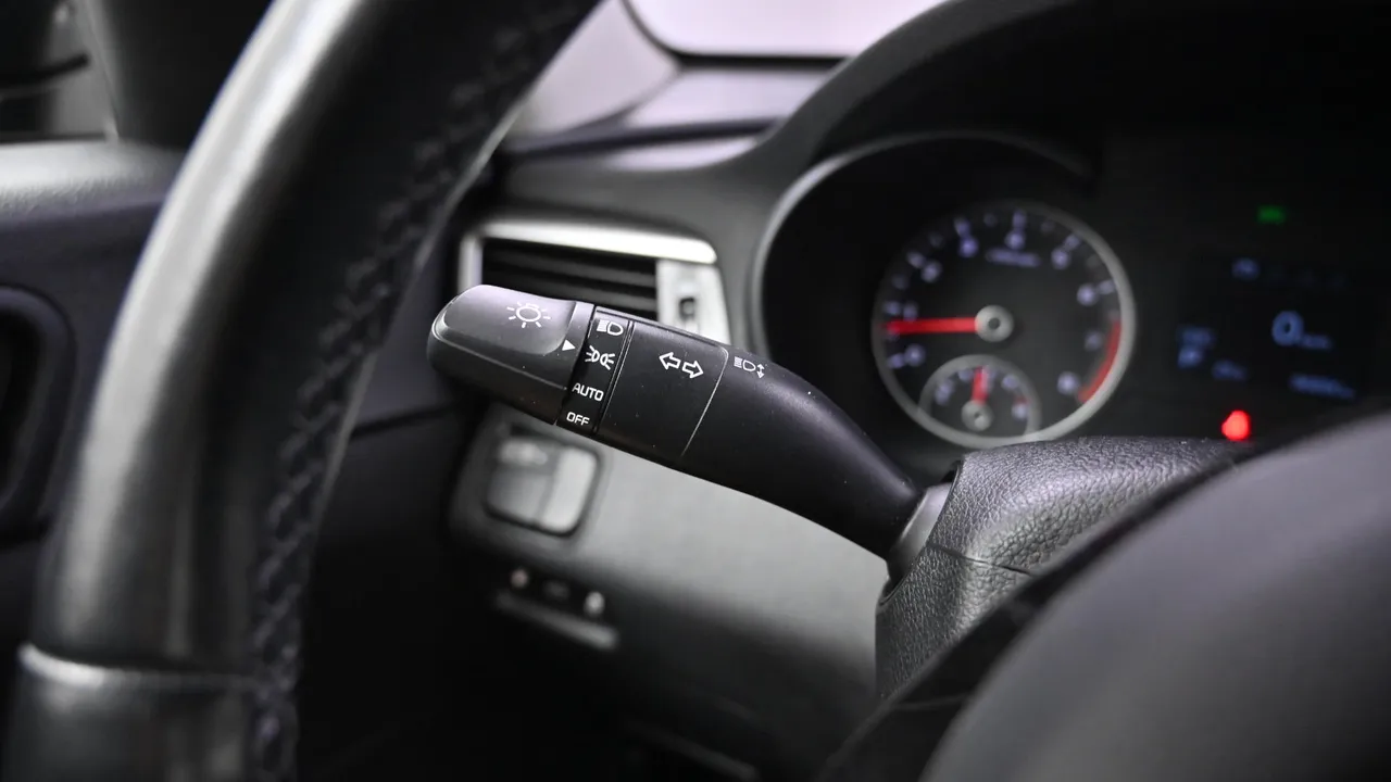 Kia K5 — miniaturë 25