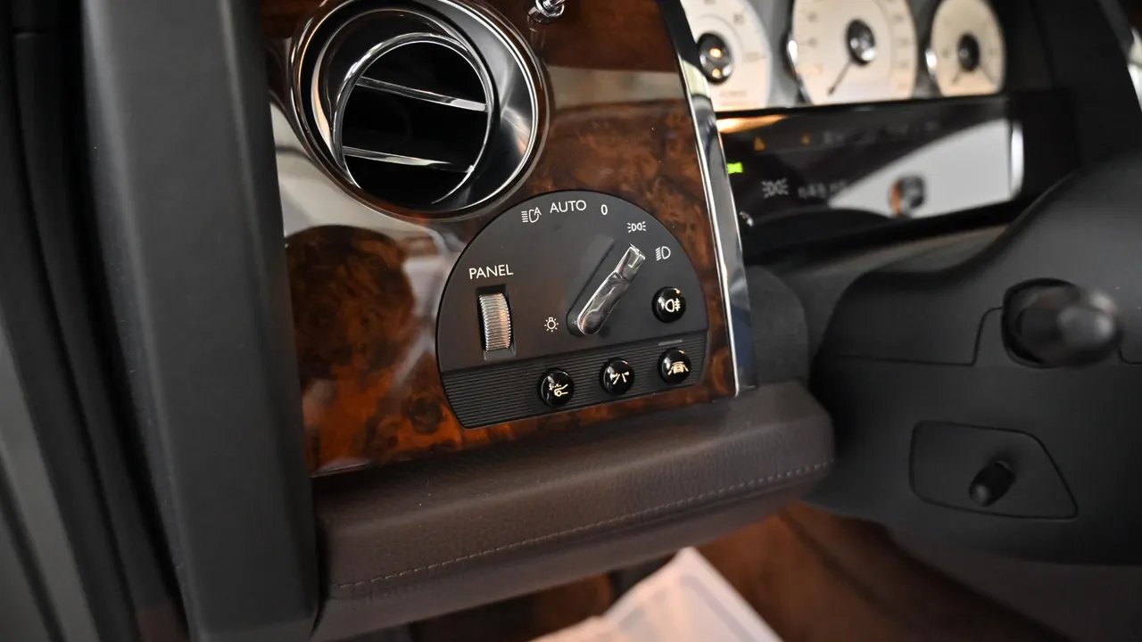 Rolls-Royce Ghost — miniaturë 17