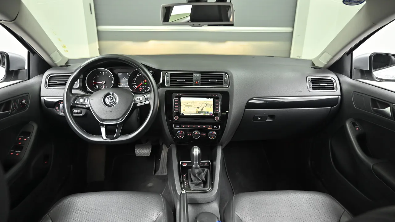 Volkswagen Jetta — miniaturë 7