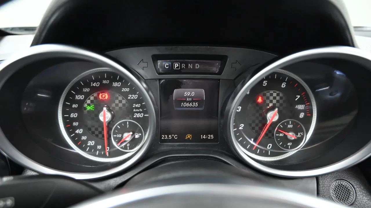 Mercedes SLC-Class R172 SLC200