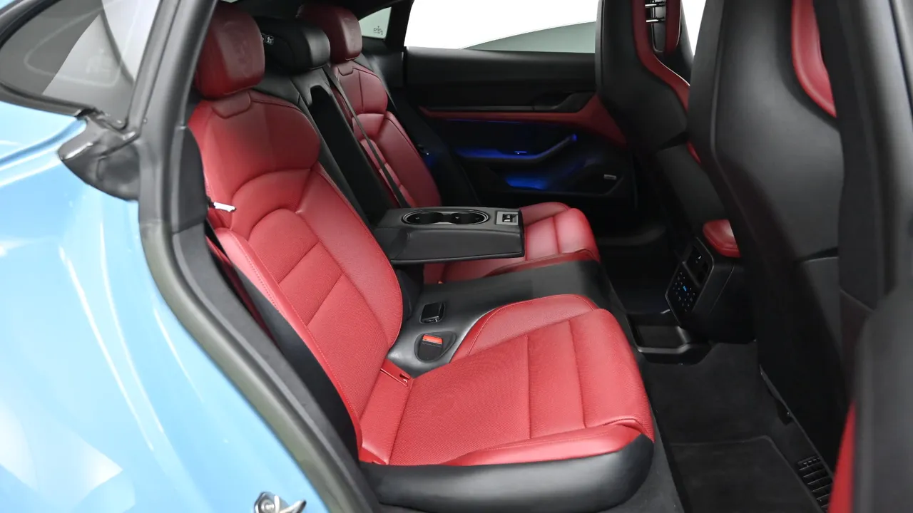 Porsche Taycan — miniaturë 21