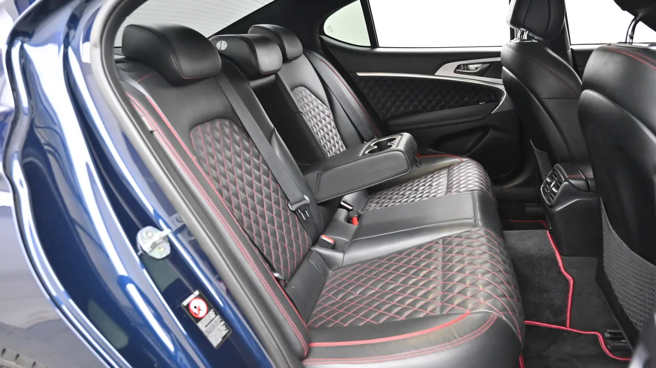 Genesis G70 — miniaturë 12