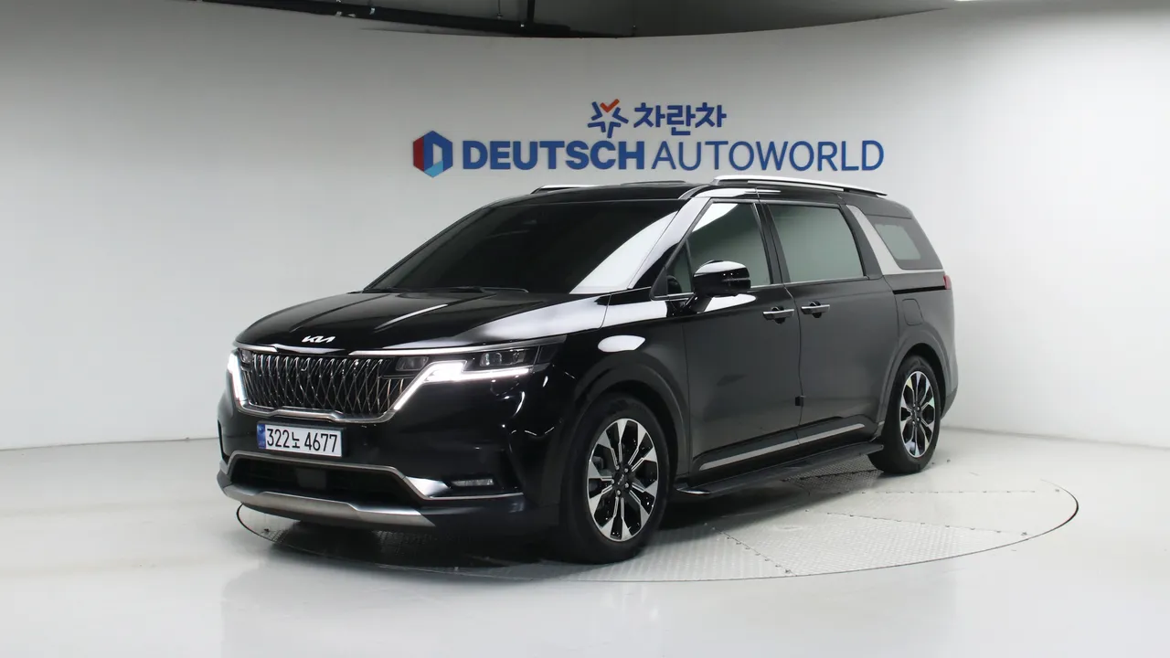 Kia Carnival 가솔린 9인승 시그니처 — foto 1