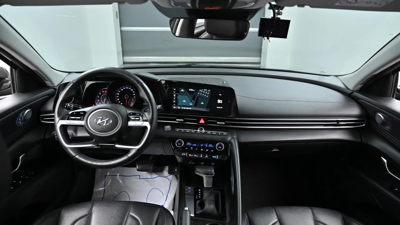 Hyundai Avante — miniaturë 7