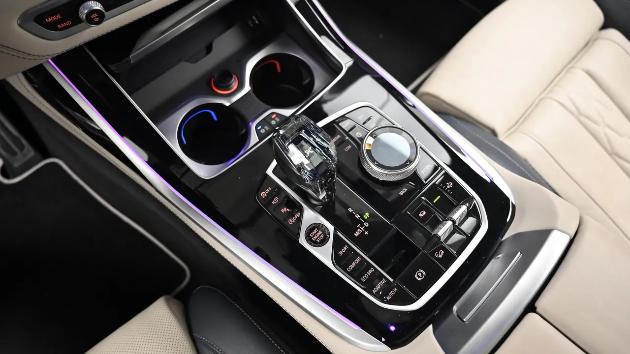 BMW X7 — miniaturë 9