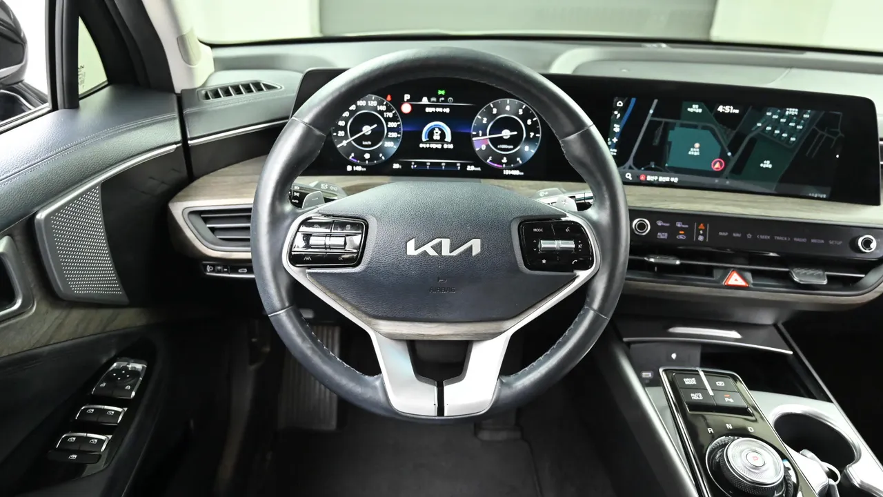 Kia K8 — miniaturë 13