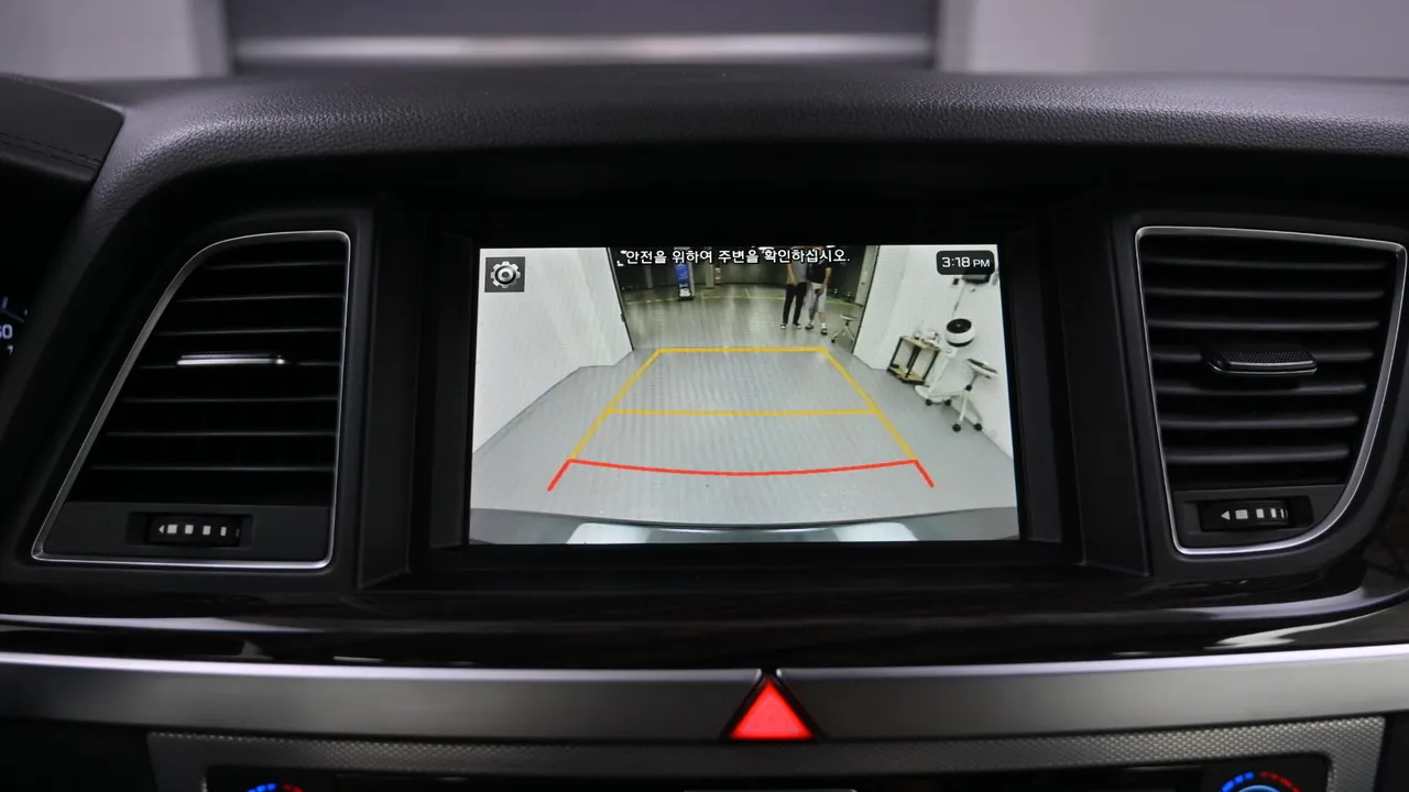 Genesis G80 — miniaturë 15