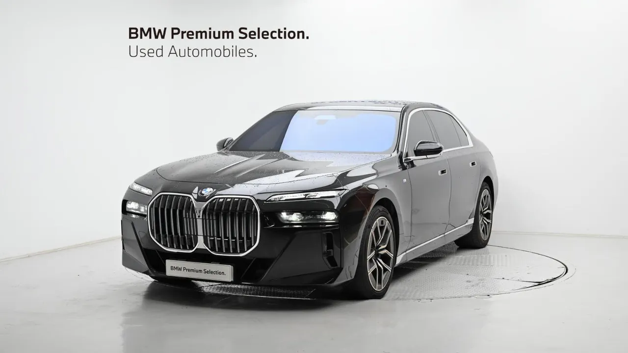 BMW 7er 740i xDrive M 스포츠 — foto 1