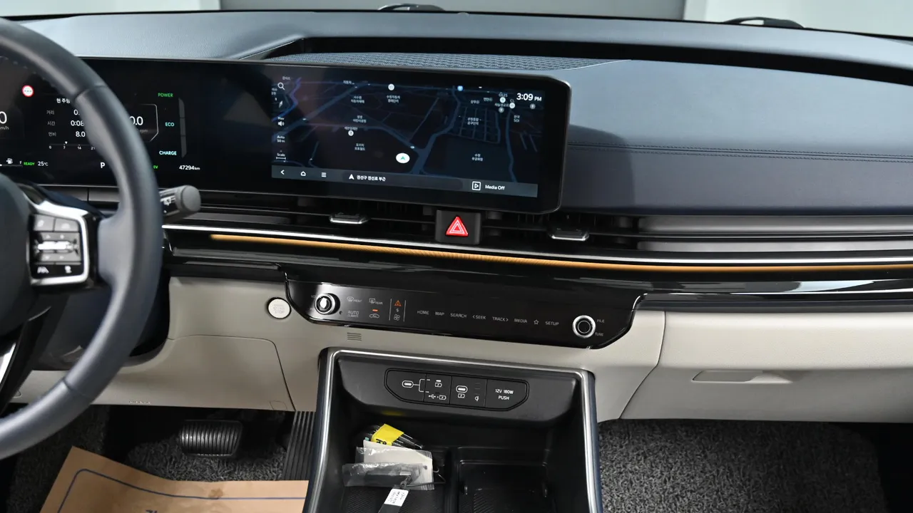 Kia Carnival — miniaturë 14