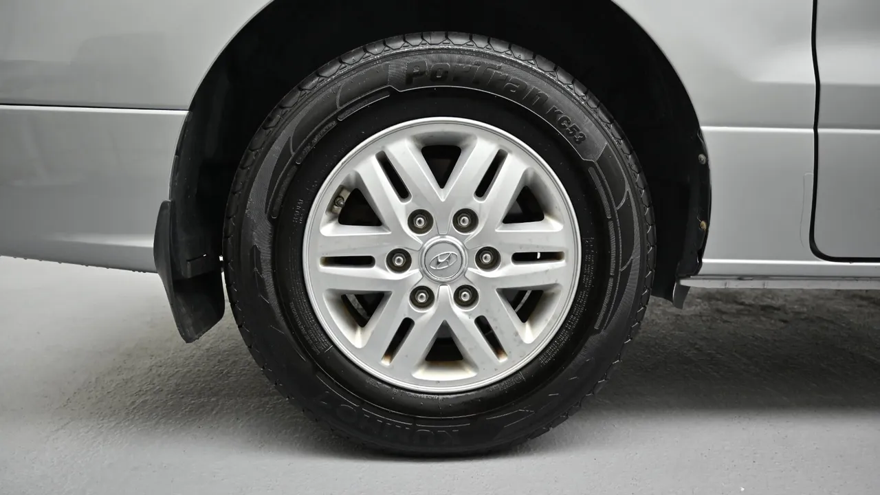 Hyundai Starex — miniaturë 27