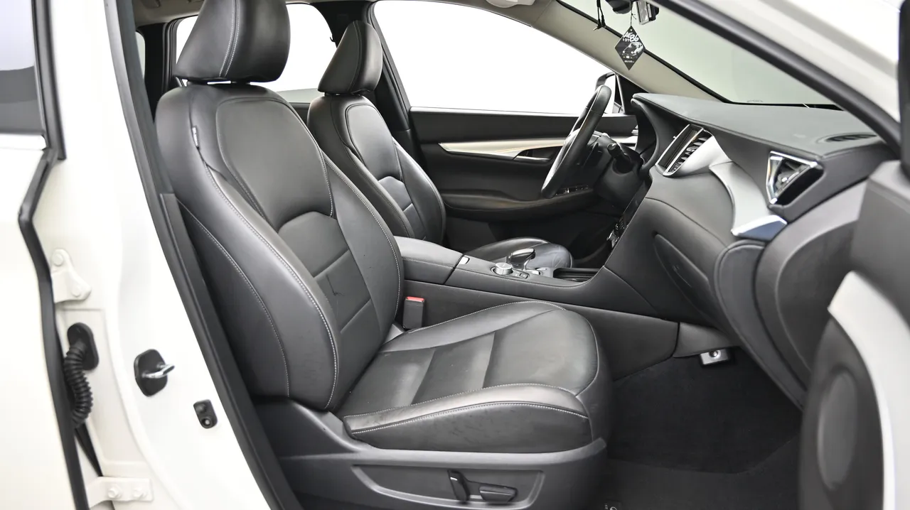 Infiniti QX50 (P71A) 2.0 Essential