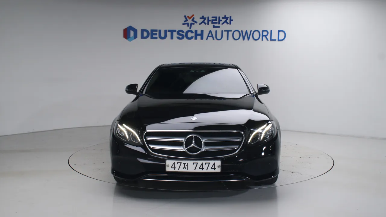 Mercedes-Benz E-klasse — miniaturë 3
