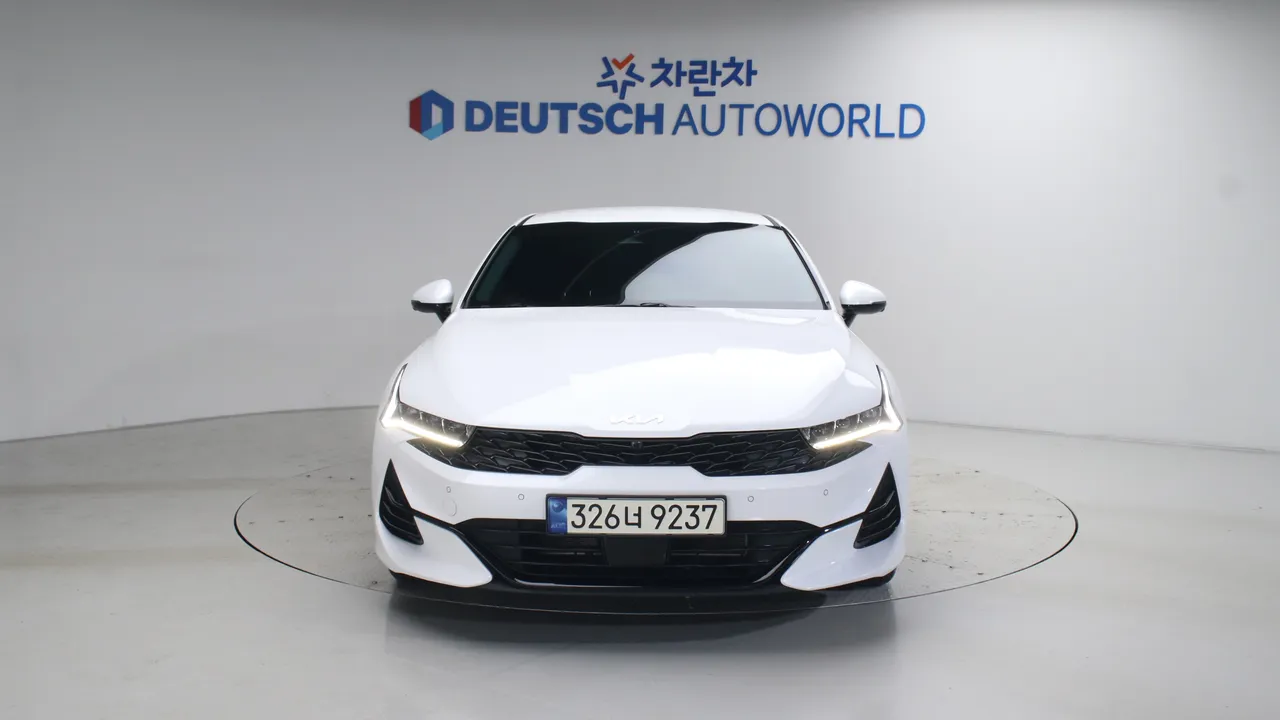 Kia K5 — miniaturë 3