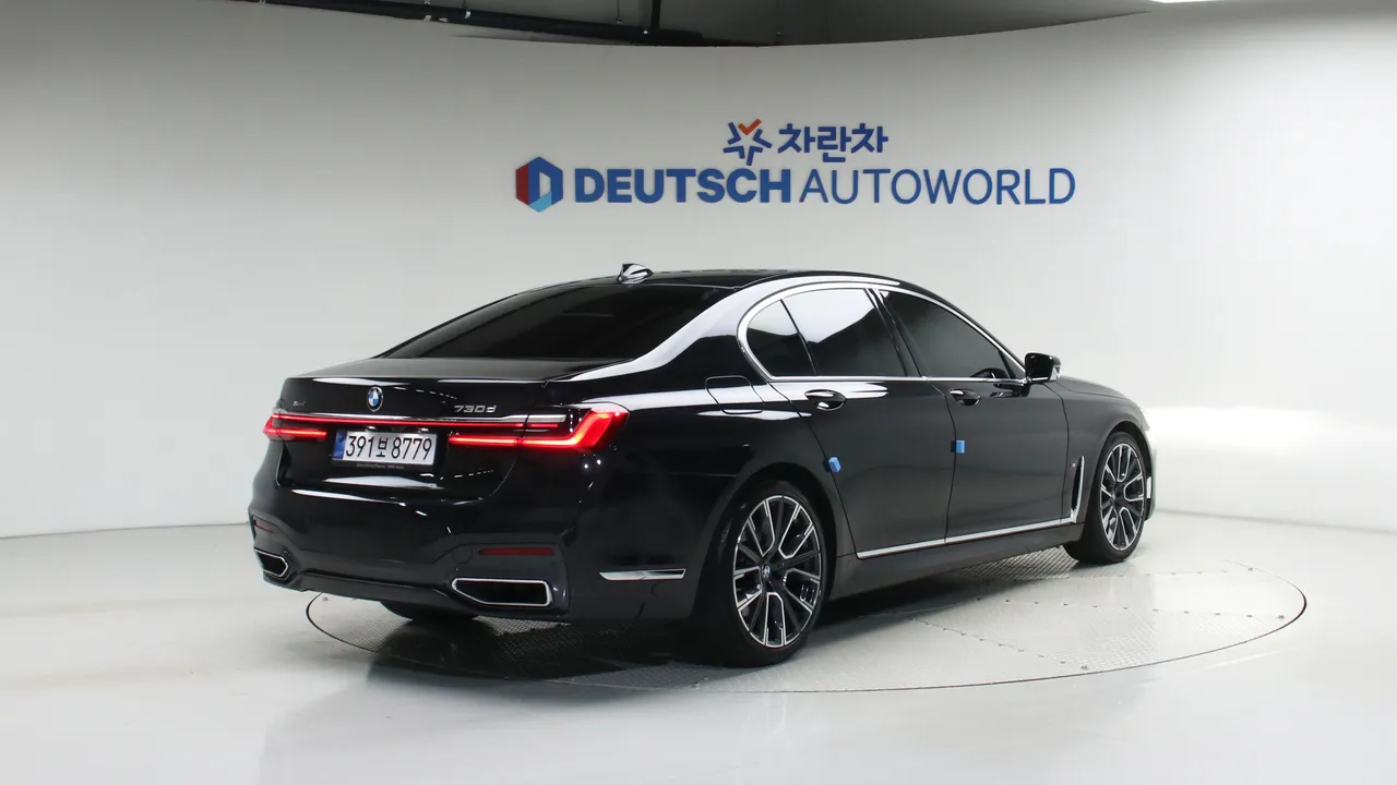 BMW 7er — miniaturë 2