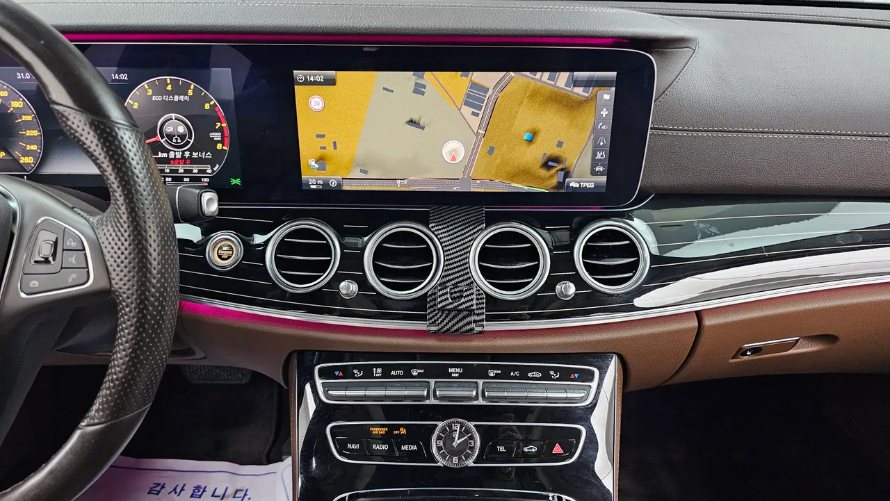 Mercedes-Benz E-klasse — miniaturë 14