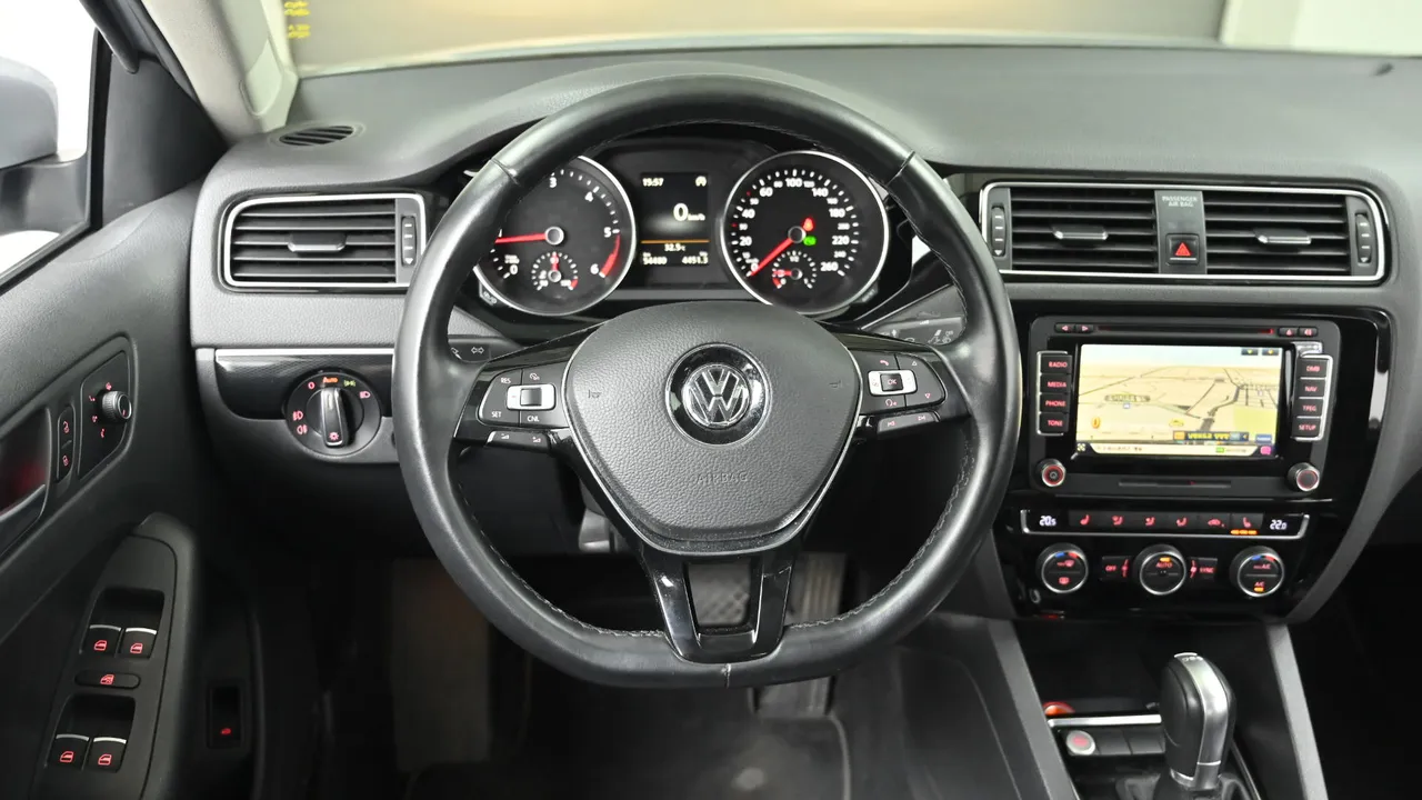 Volkswagen Jetta — miniaturë 13