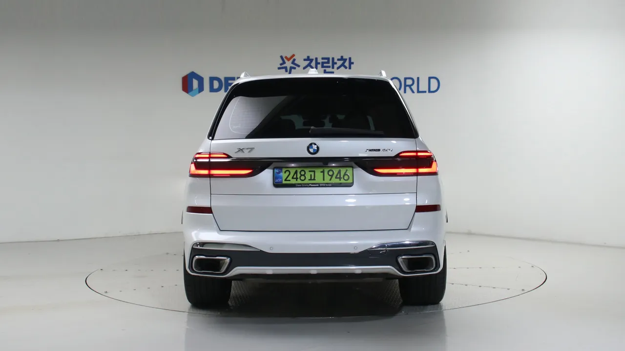 BMW X7 — miniaturë 4