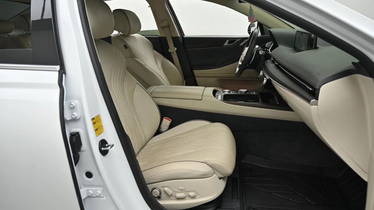 Genesis G80 — miniaturë 10