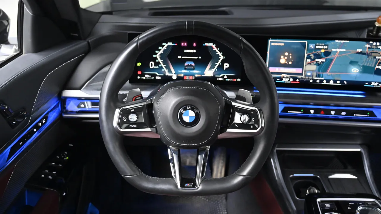 BMW 7er — miniaturë 13
