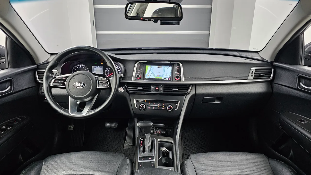 Kia K5 — miniaturë 7