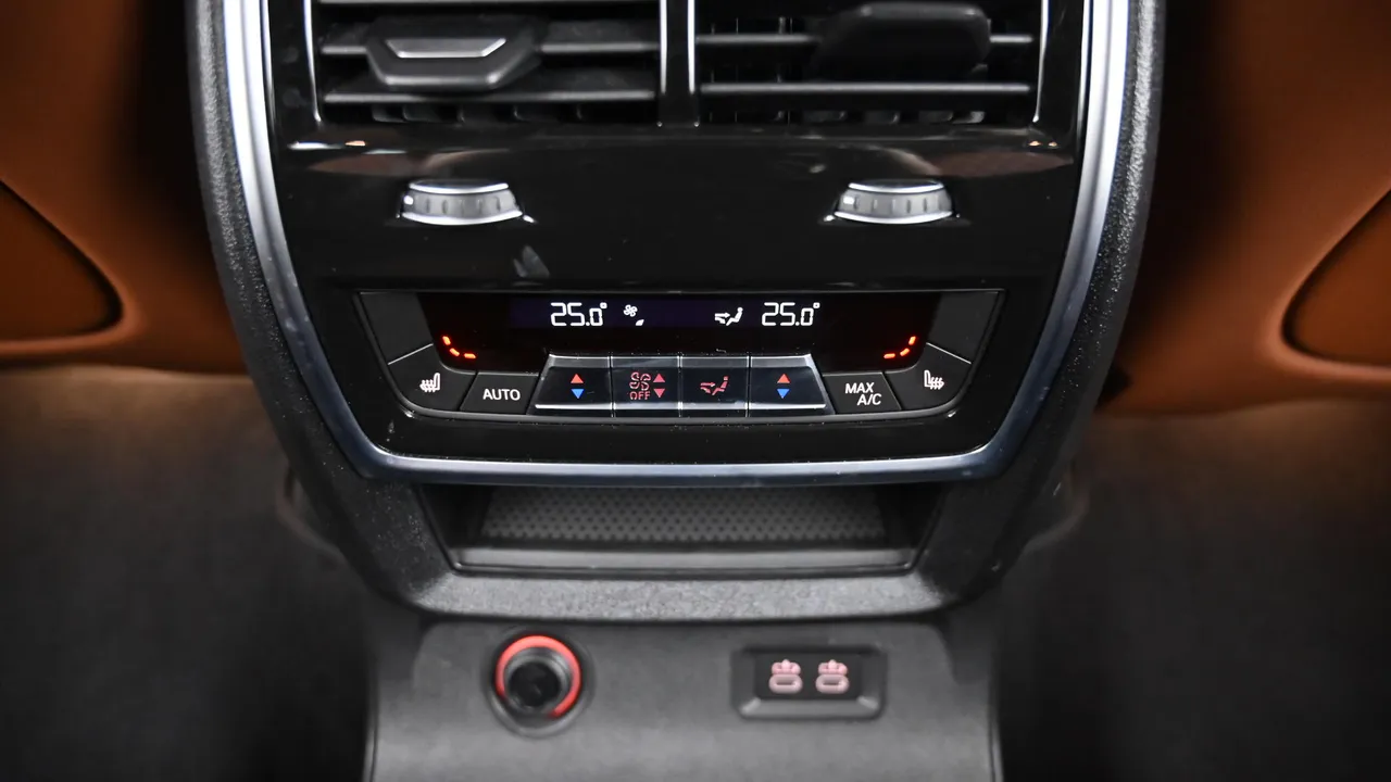 BMW X7 — miniaturë 25
