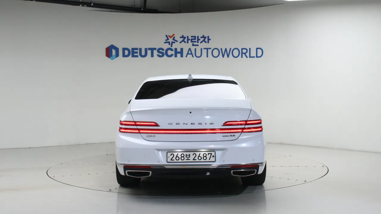 Genesis G90 — miniaturë 4