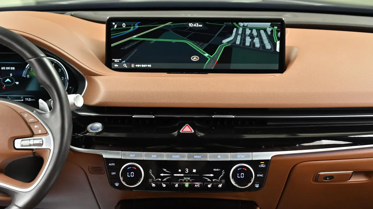 Genesis G80 — miniaturë 14