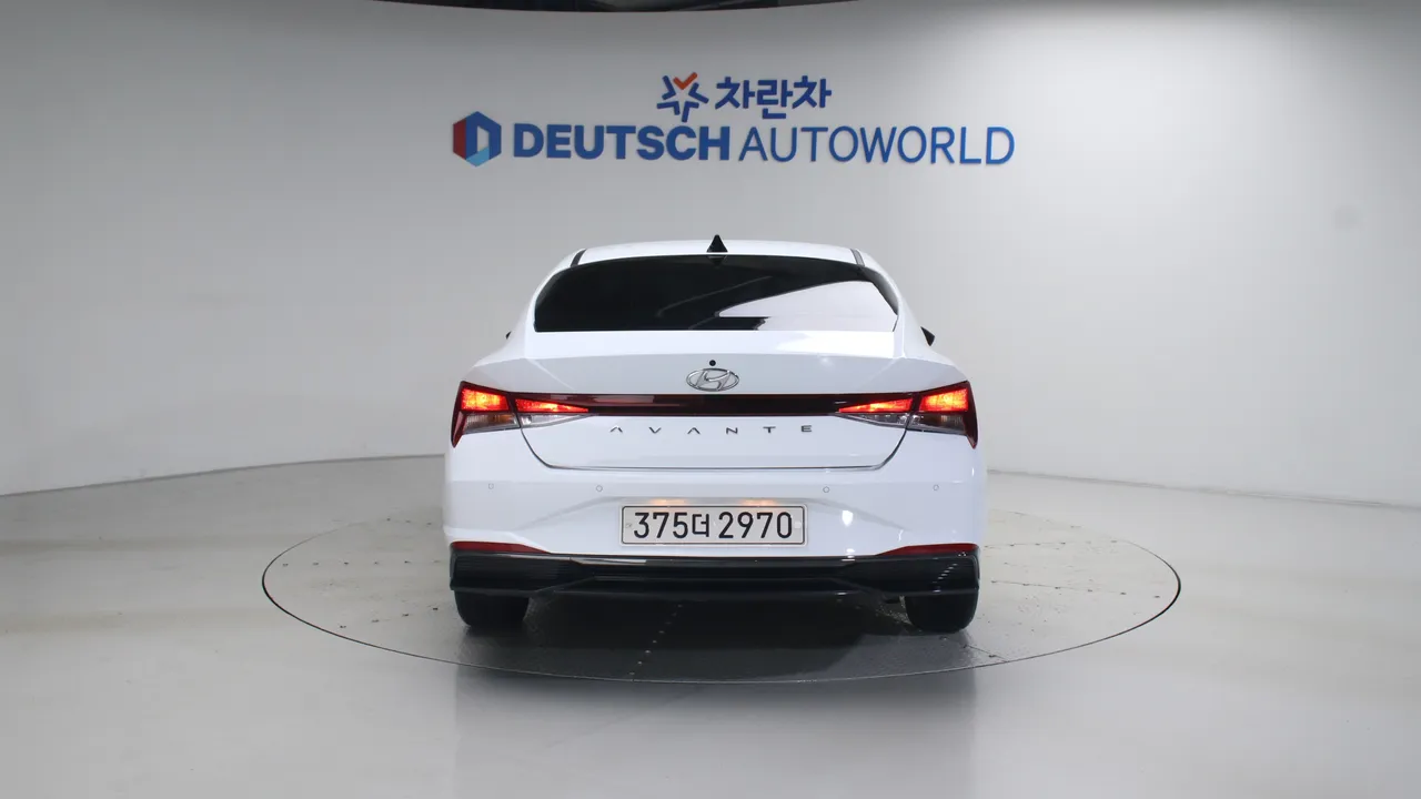 Hyundai Avante — miniaturë 4
