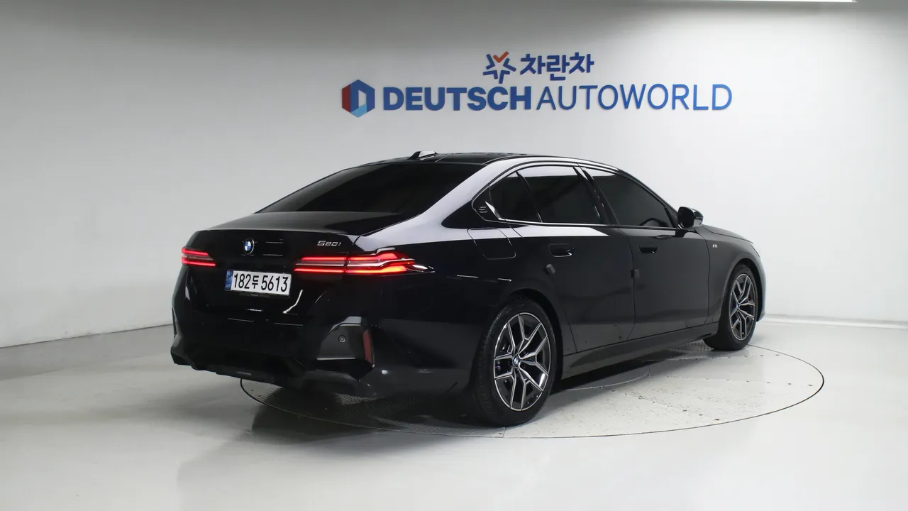 BMW 5er — miniaturë 2