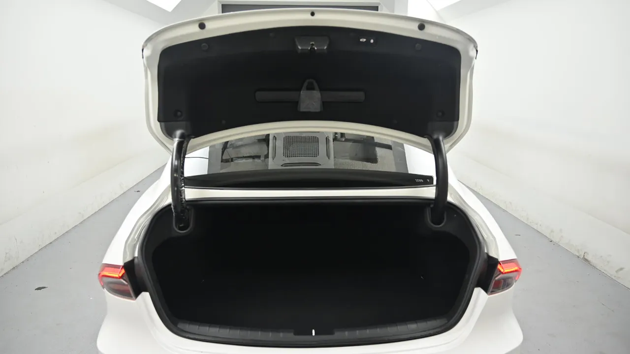 Hyundai Grandeur — miniaturë 19