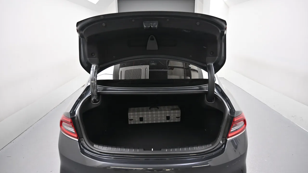 Hyundai Grandeur — miniaturë 19