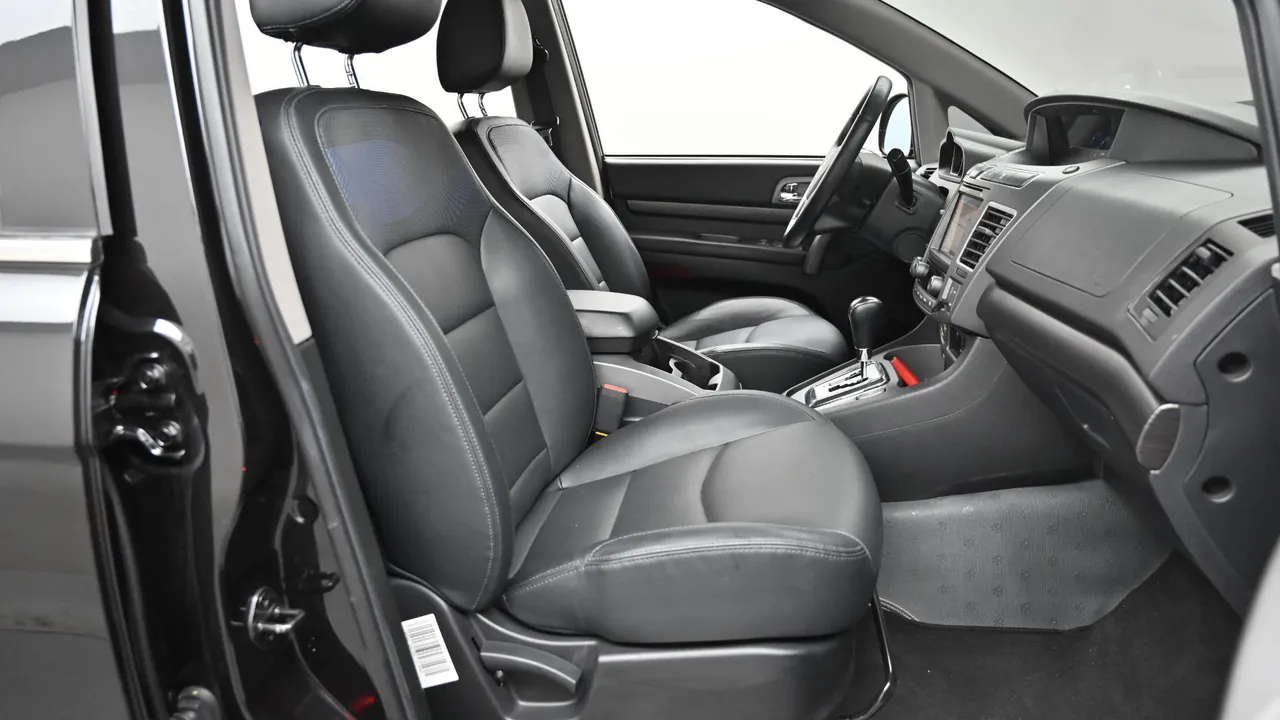 SsangYong Korando — miniaturë 10