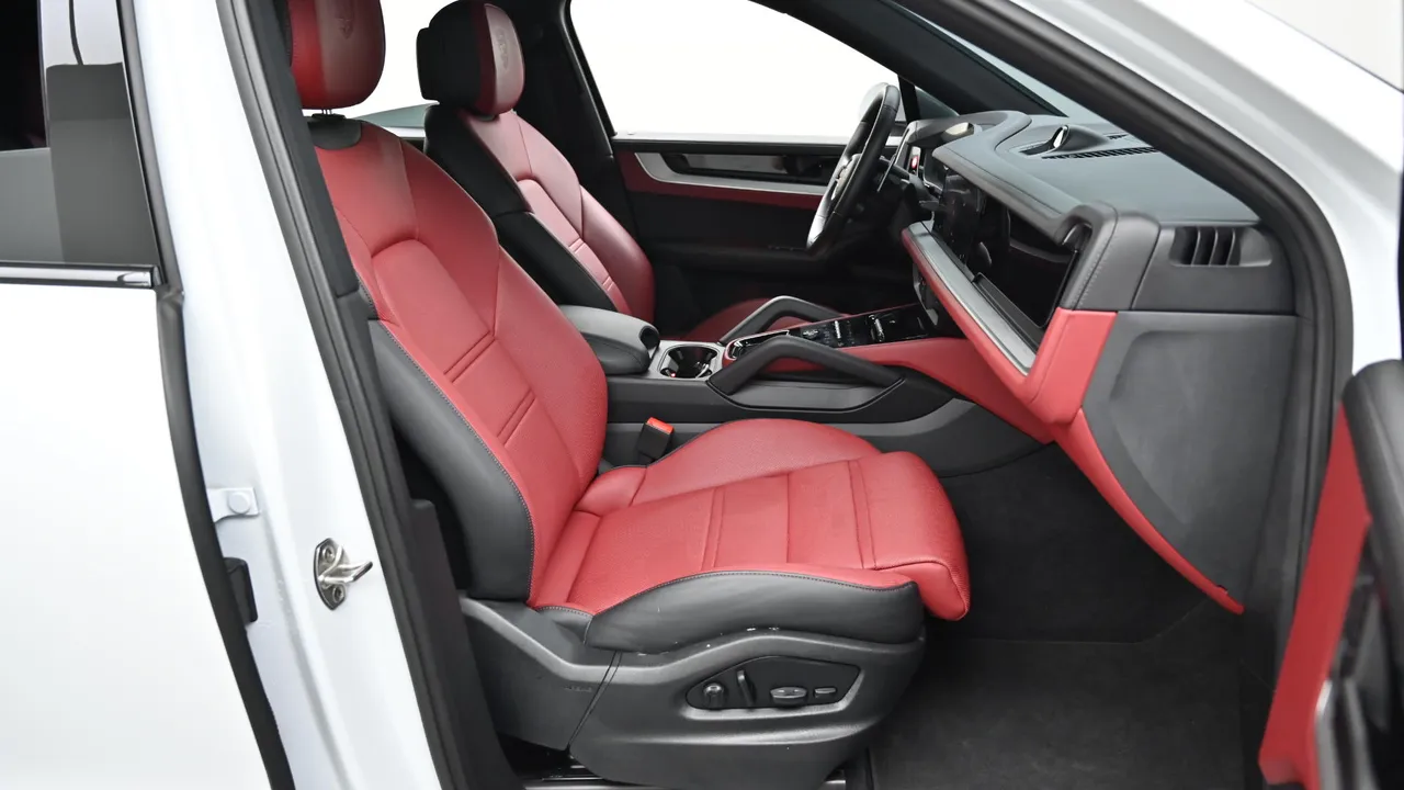 Porsche Cayenne — miniaturë 10