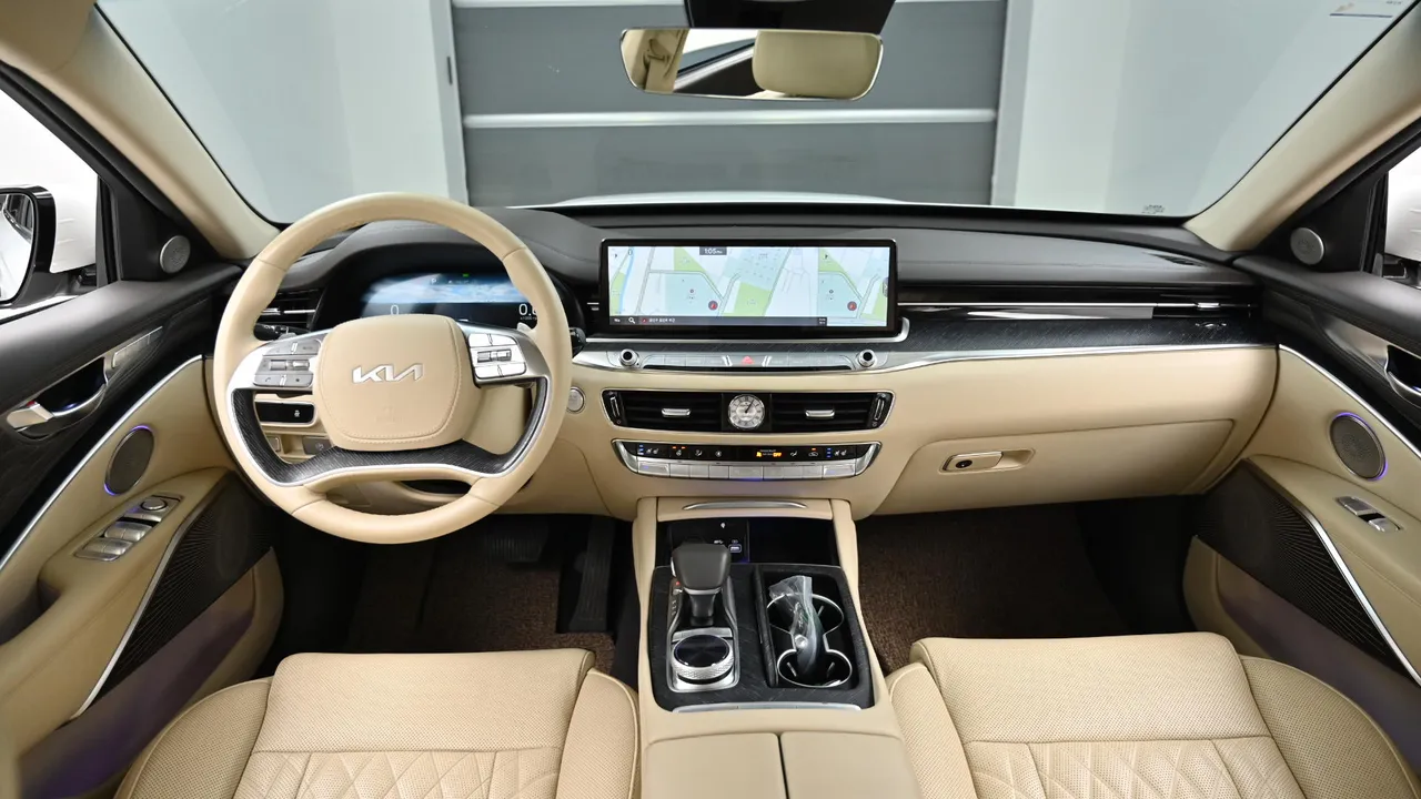 Kia K9 — miniaturë 7