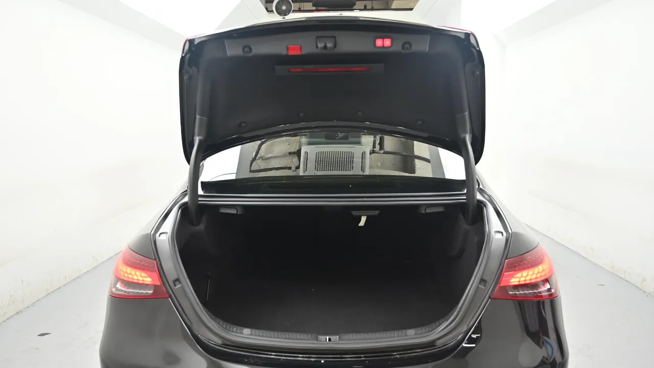 Mercedes-Benz E-klasse — miniaturë 19