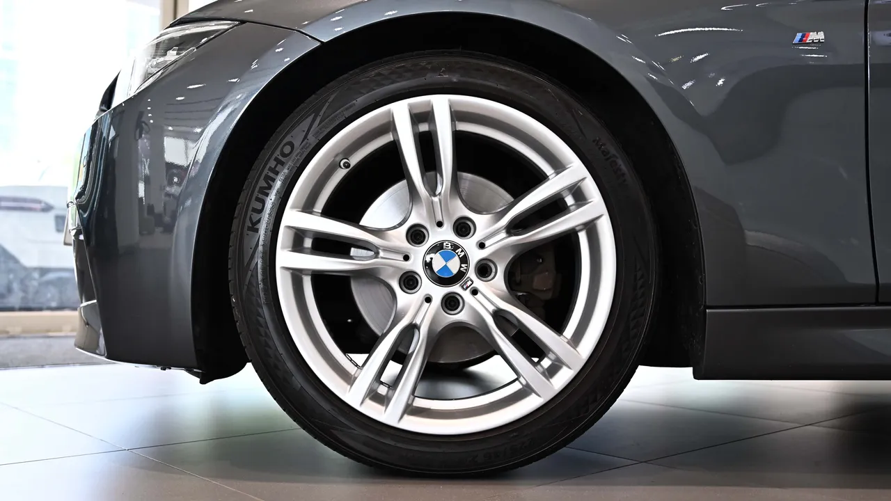 BMW 3er — miniaturë 5