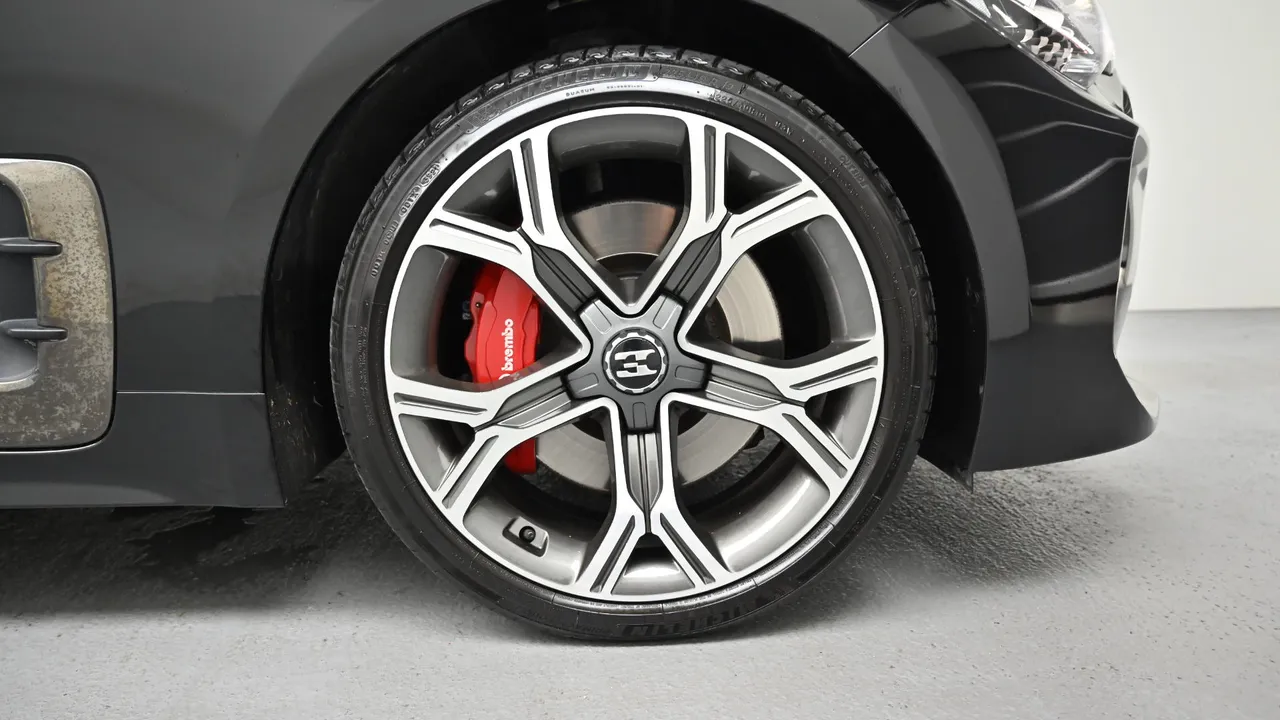 Kia Stinger — miniaturë 5