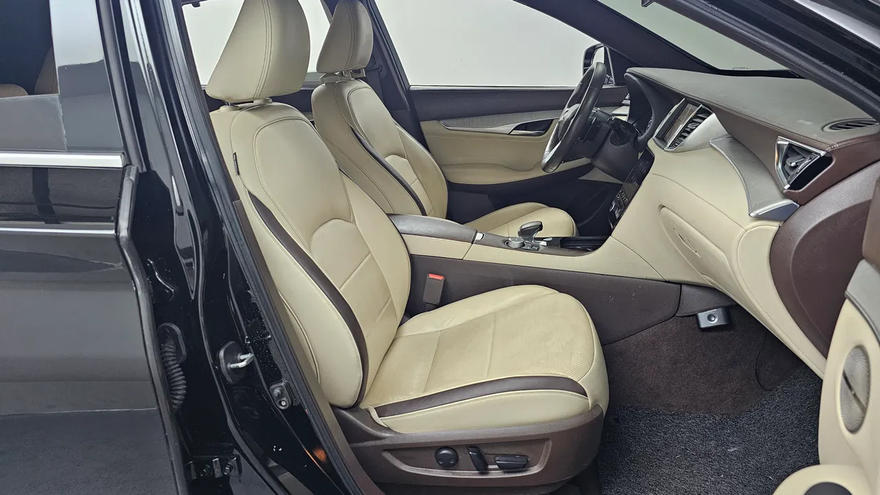 Infiniti QX50 (P71A) 2.0 Sensory AWD