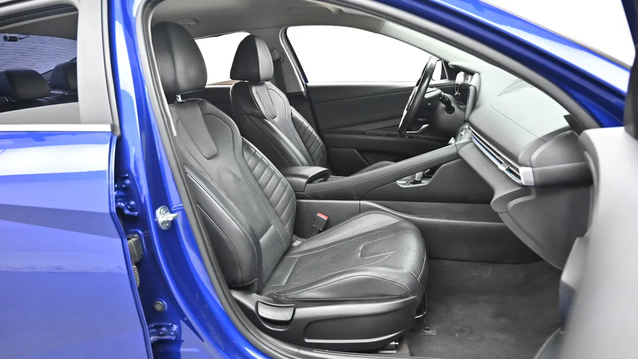 Hyundai Avante — miniaturë 10