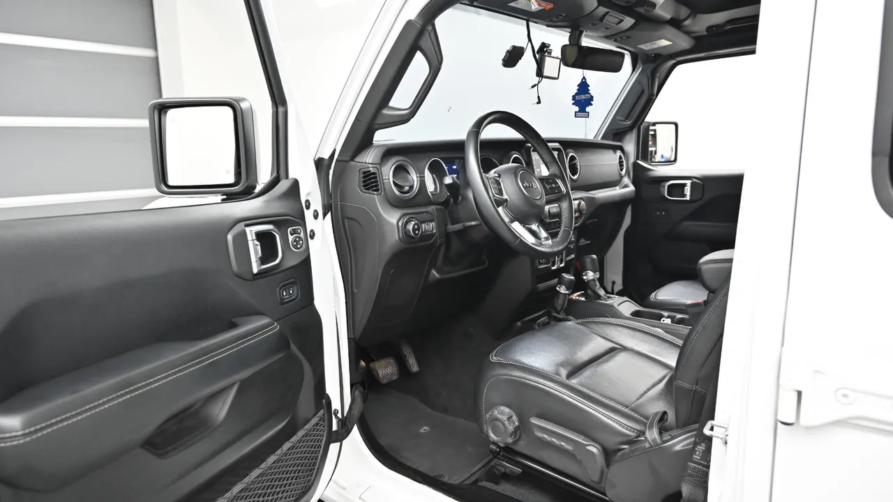 Jeep Wrangler — miniaturë 11