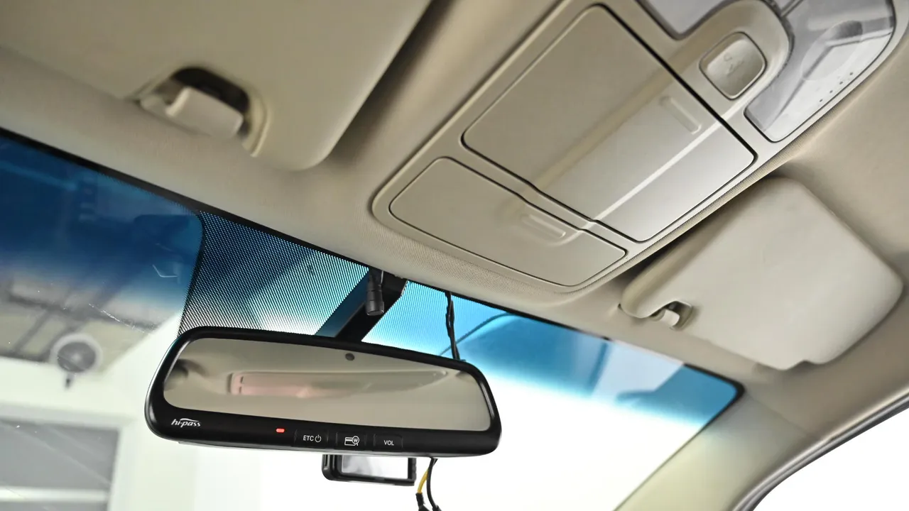 Kia Carens — miniaturë 18