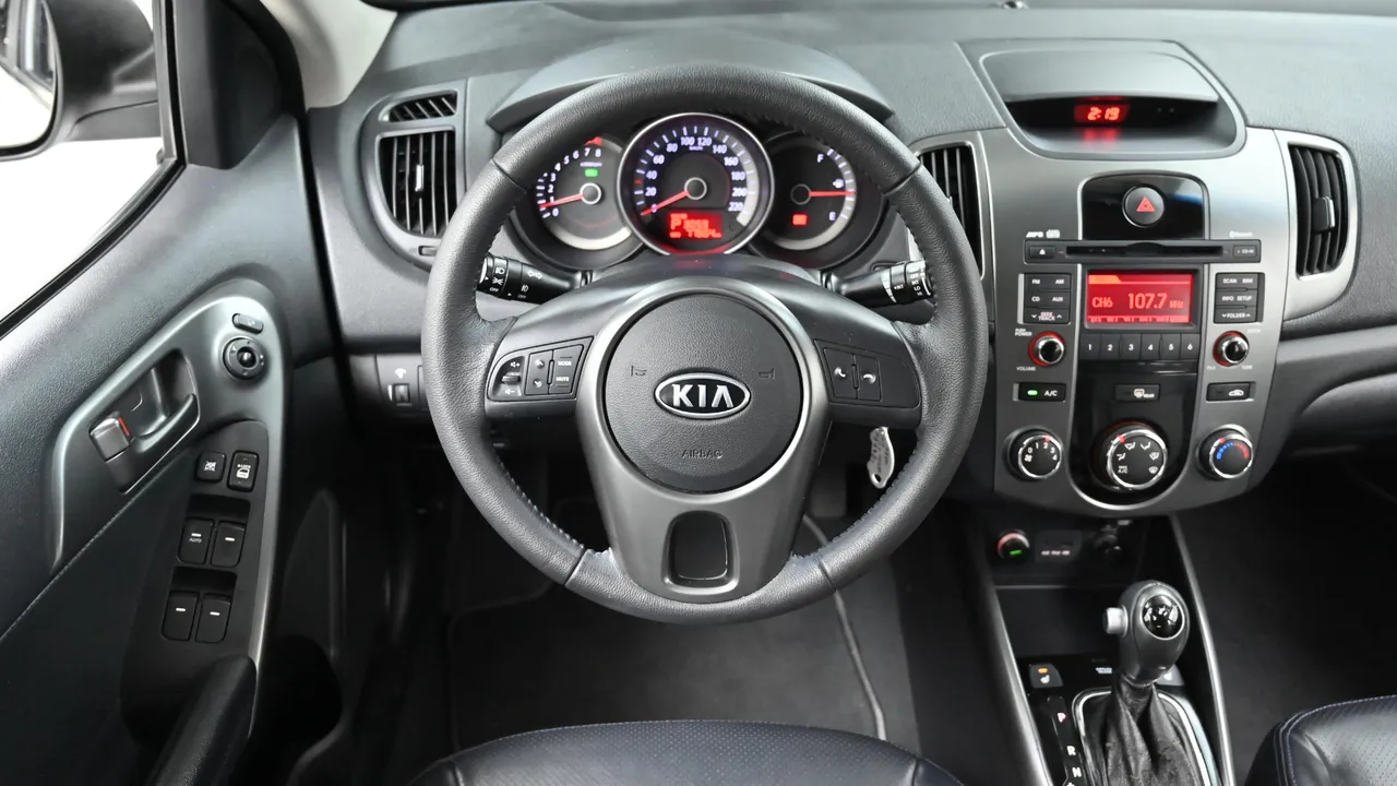 Kia Forte — miniaturë 13