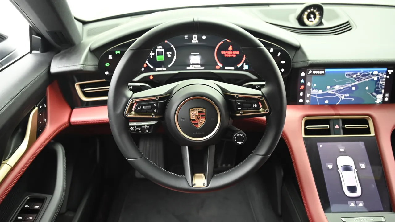 Porsche Taycan — miniaturë 22