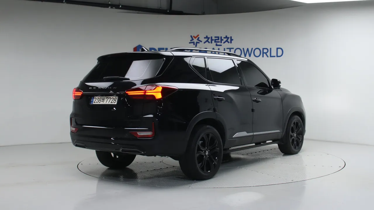SsangYong Rexton — miniaturë 2