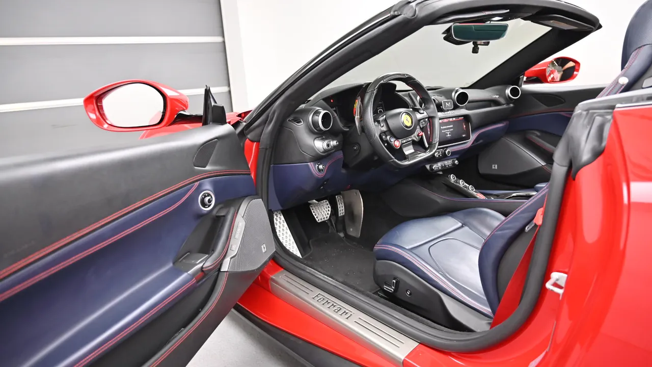 Ferrari Portofino — miniaturë 11