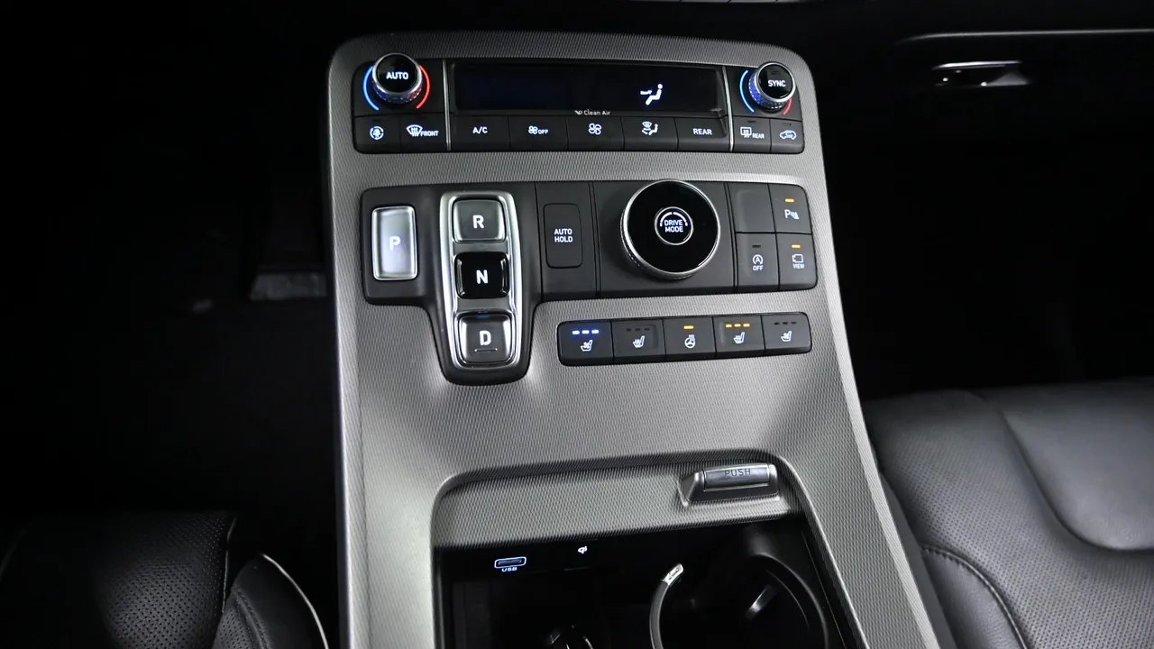 Hyundai Palisade Diesel 2.2 2WD Prestige