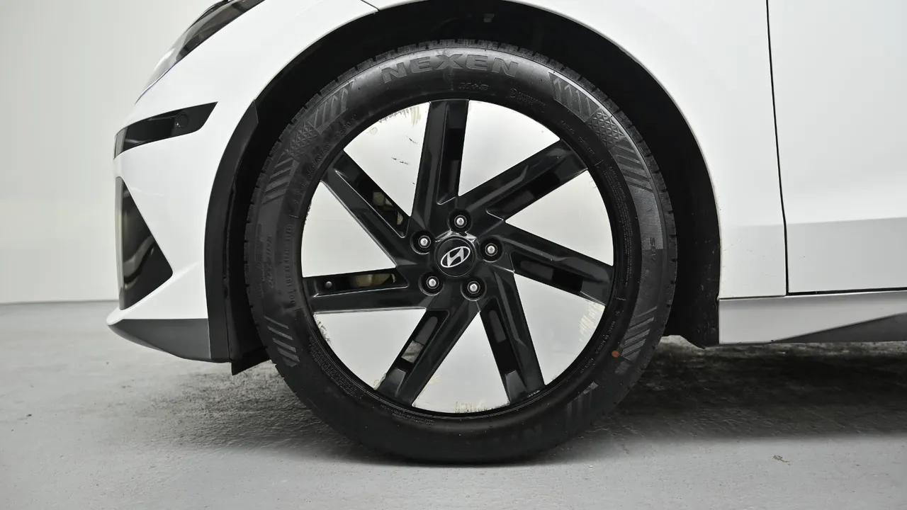 Hyundai IONIQ 6 — miniaturë 5