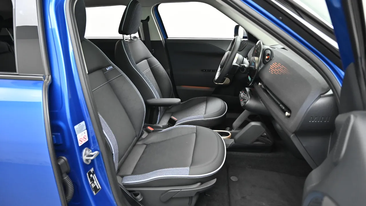 Mini Aceman 1st Generation 54.2kWh SE No Detailed Rating