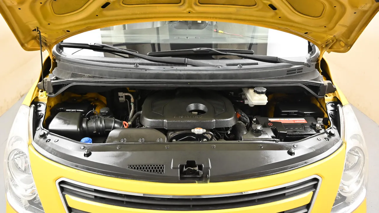 Hyundai Starex — miniaturë 6